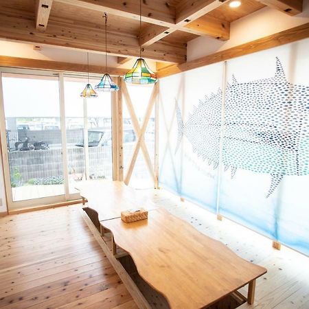 Katsuo Guest House Коти Экстерьер фото