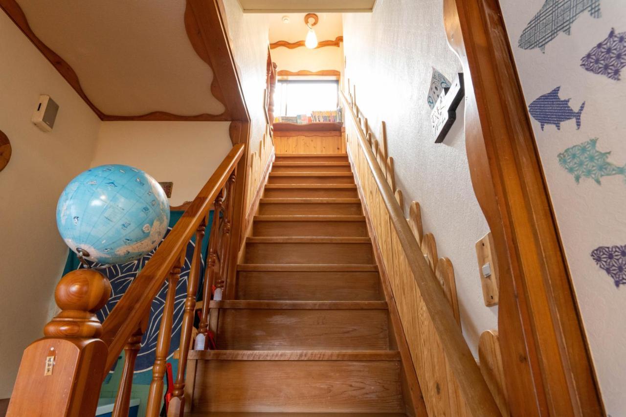 Katsuo Guest House Коти Экстерьер фото