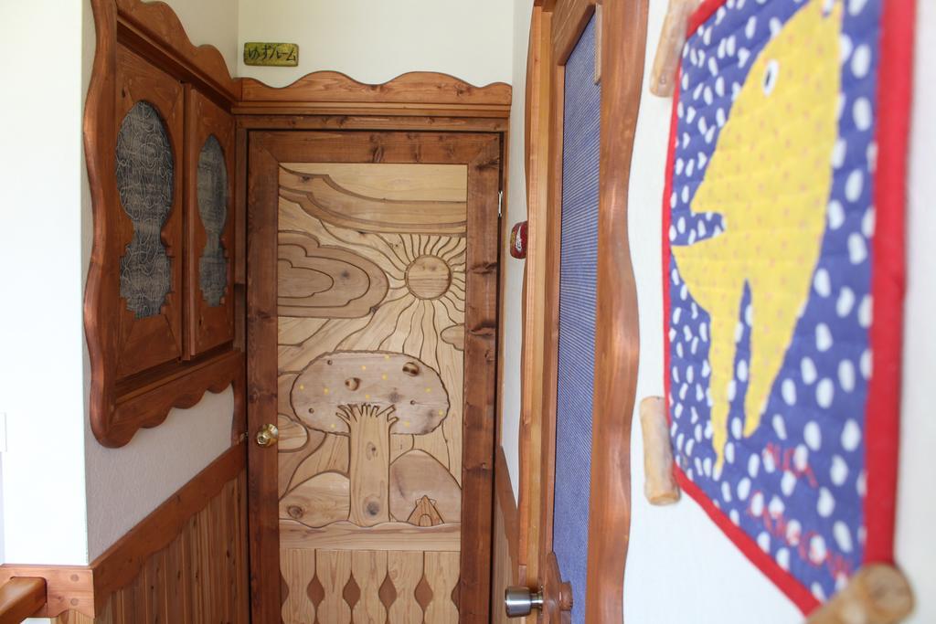Katsuo Guest House Коти Экстерьер фото