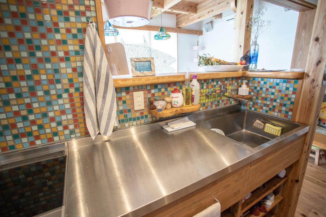 Katsuo Guest House Коти Экстерьер фото