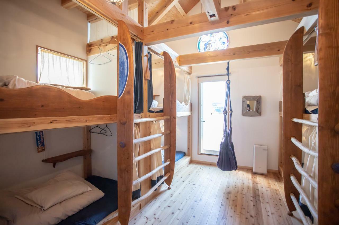 Katsuo Guest House Коти Экстерьер фото